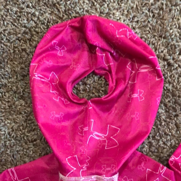 Girls XL, Under Armour pink lightweight sweatshirt - Picture 5 of 5